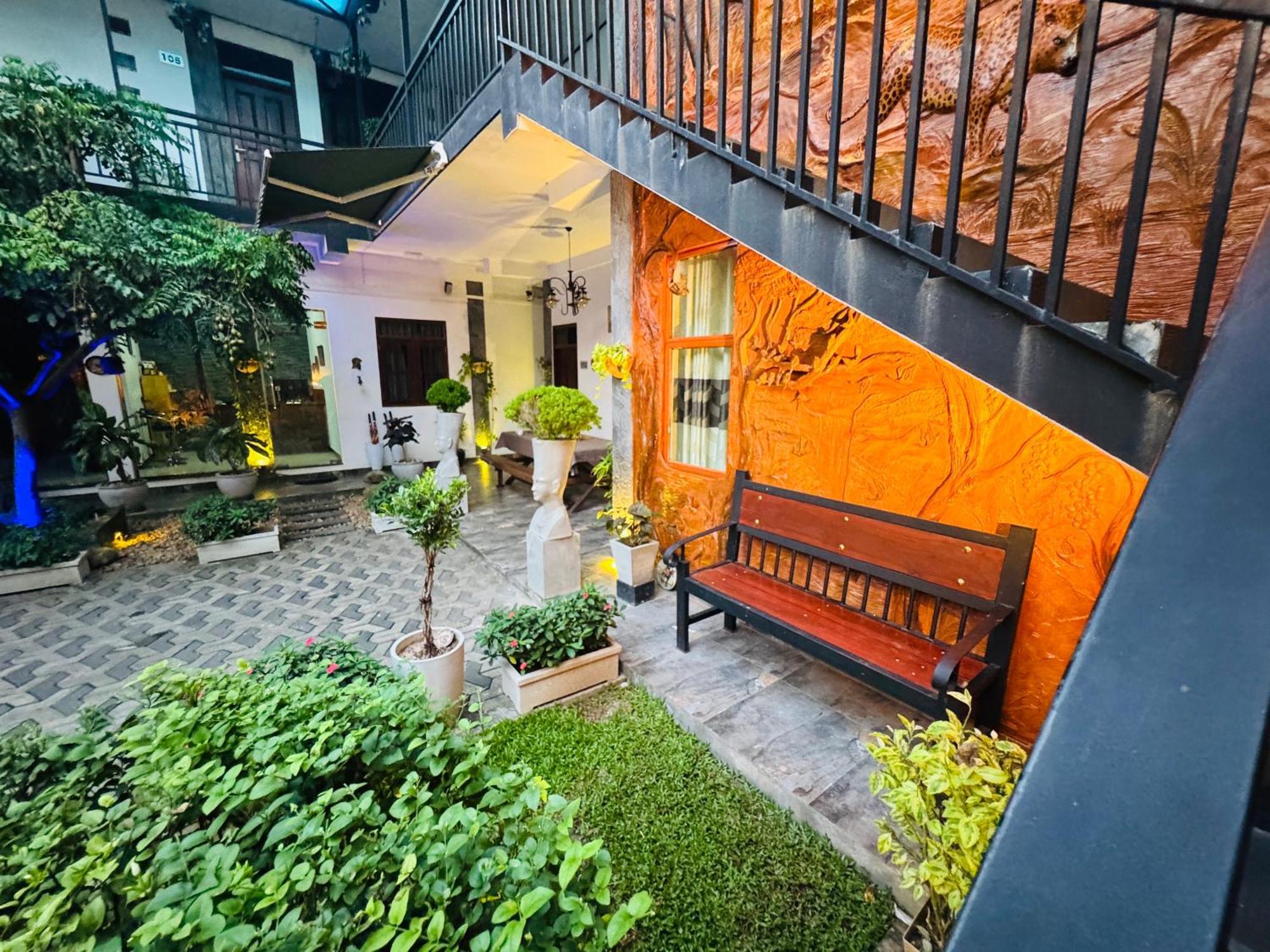 Airport J Dream Resort Dewamottawa Ngoại thất bức ảnh